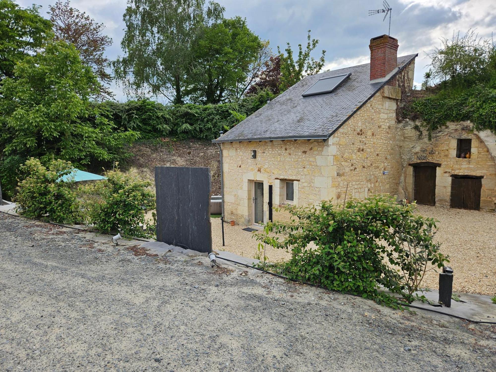 Maison 2-3 Pers Semi-Troglodyte Angers-Saumur Louresse-Rochemenier Exteriör bild