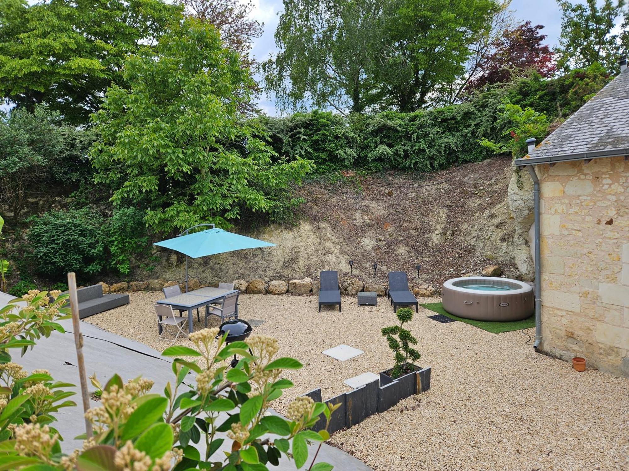 Maison 2-3 Pers Semi-Troglodyte Angers-Saumur Louresse-Rochemenier Exteriör bild